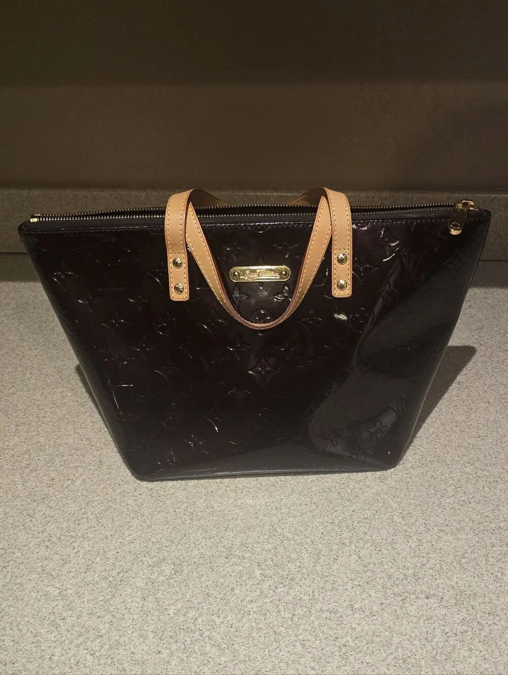 Authentic Louis Vuitton Vernis Bellevue PM handbag